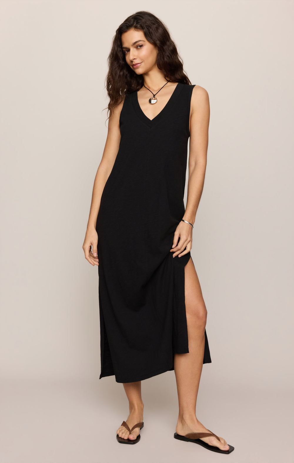 ZD262709_BLK_FB